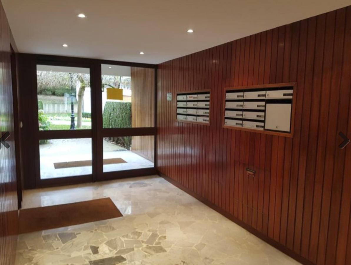 Grand Studio Proche Versailles Chateau Le Chesnay  Exterior foto